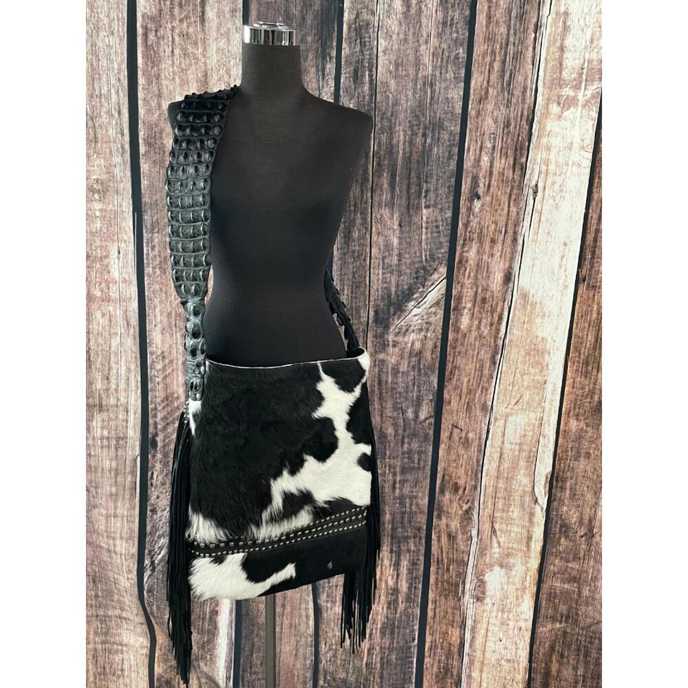 NEW JUAN ANTONIO long hair purse in black & white